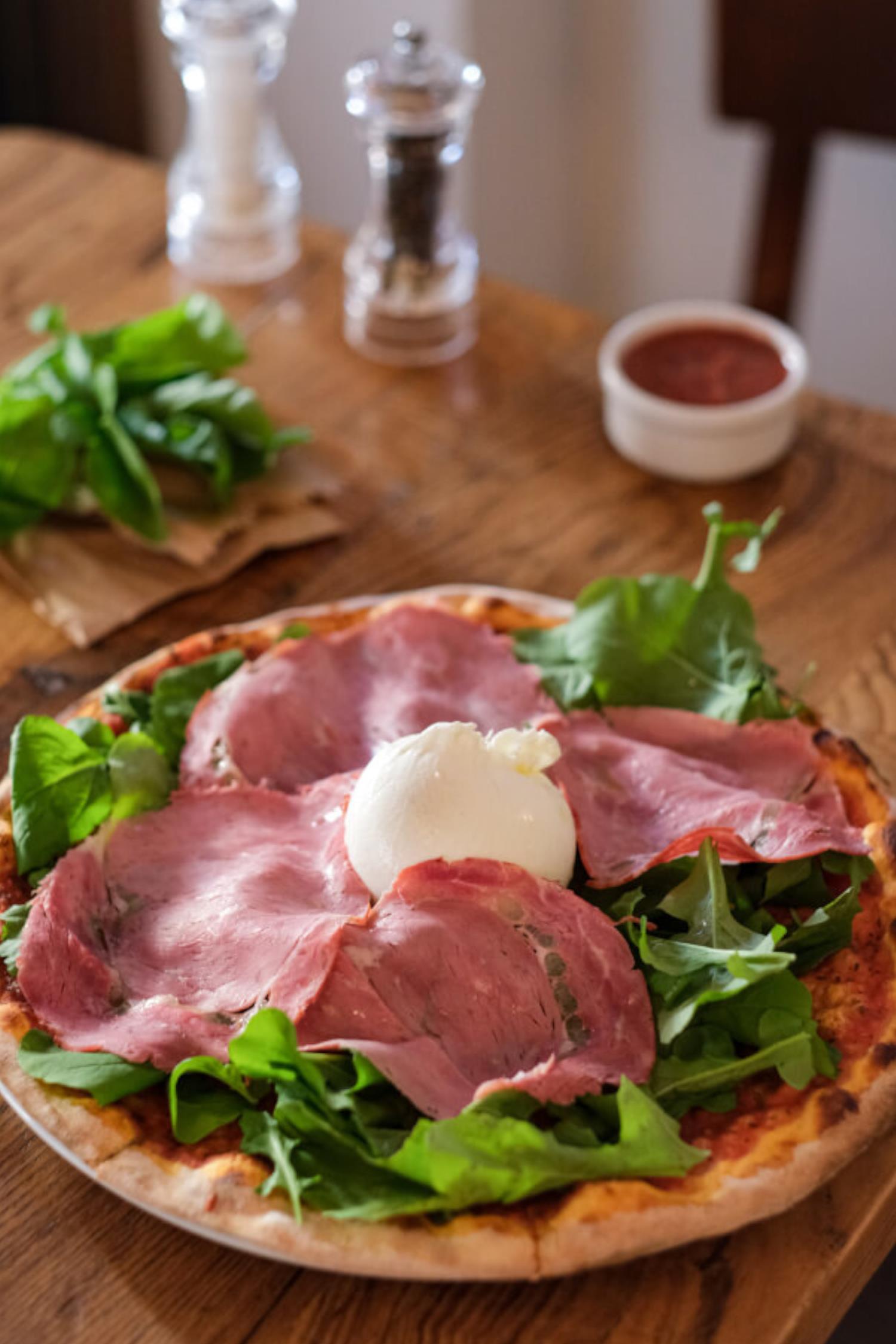 Burrata Pizza (Ana Yemek)