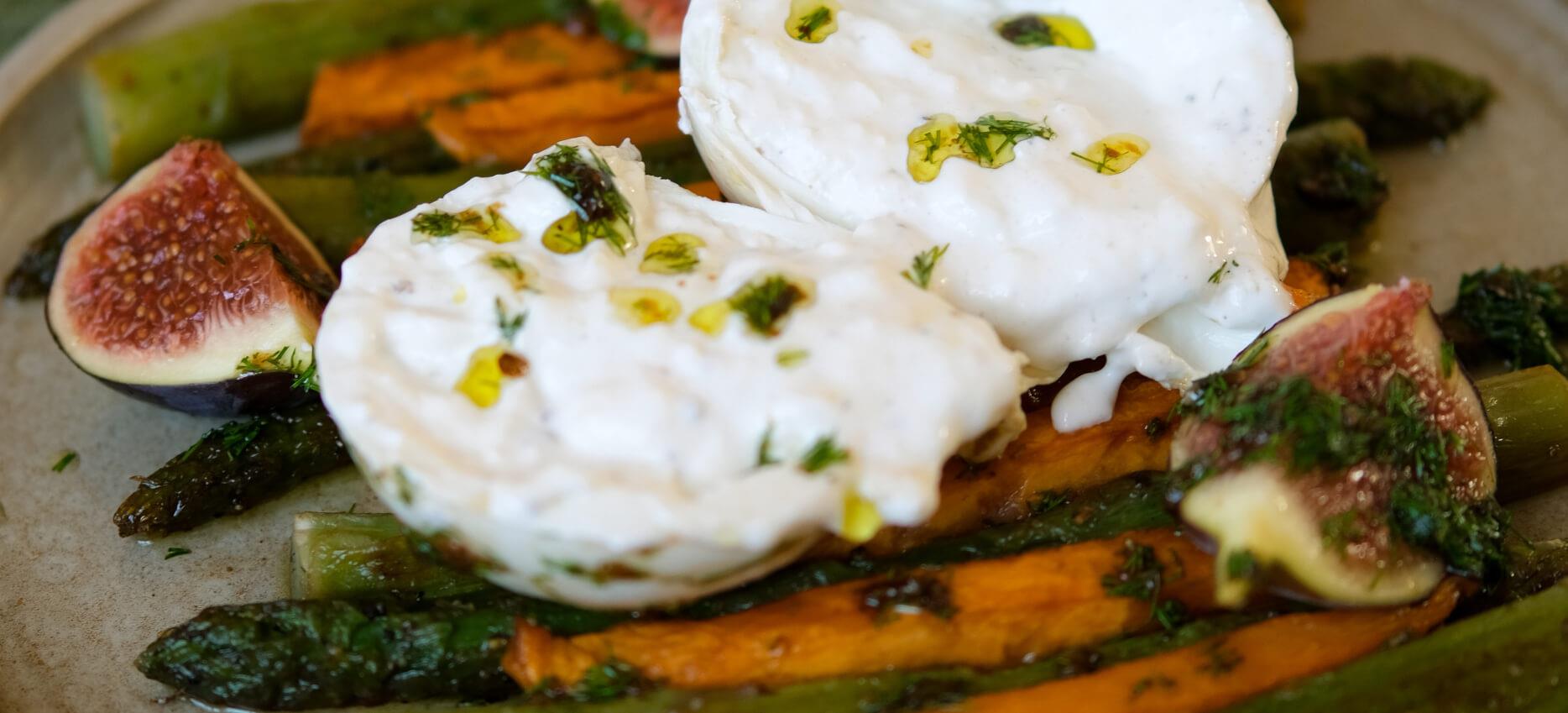 Kuşkonmaz Tatlı Patates Trüf Mantarlı Burrata